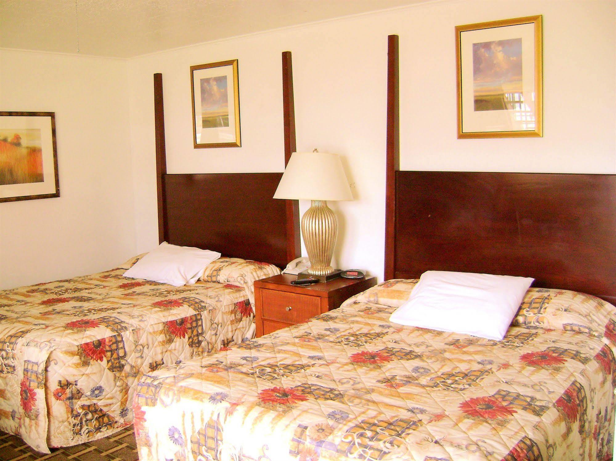 Executive Inn & Suites Lakeview Luaran gambar