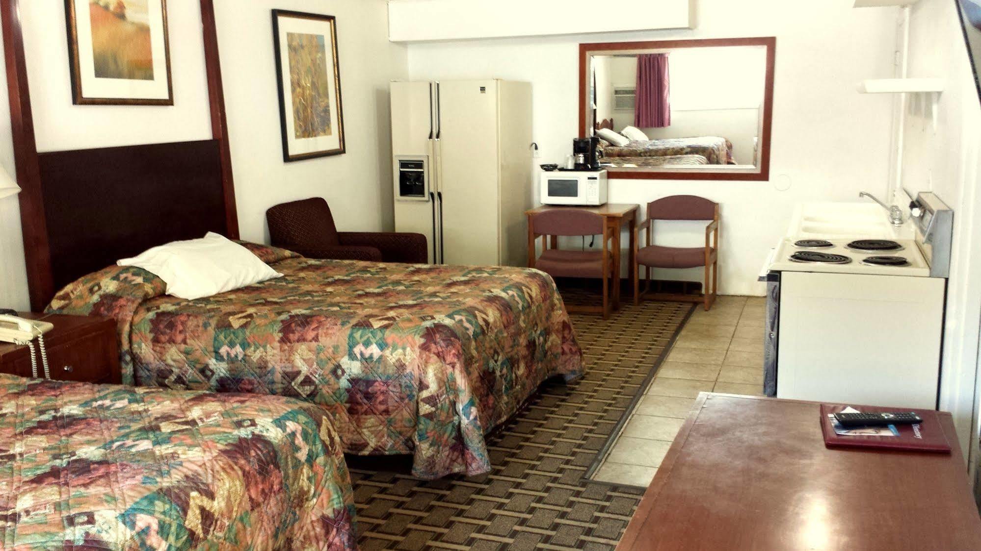 Executive Inn & Suites Lakeview Luaran gambar