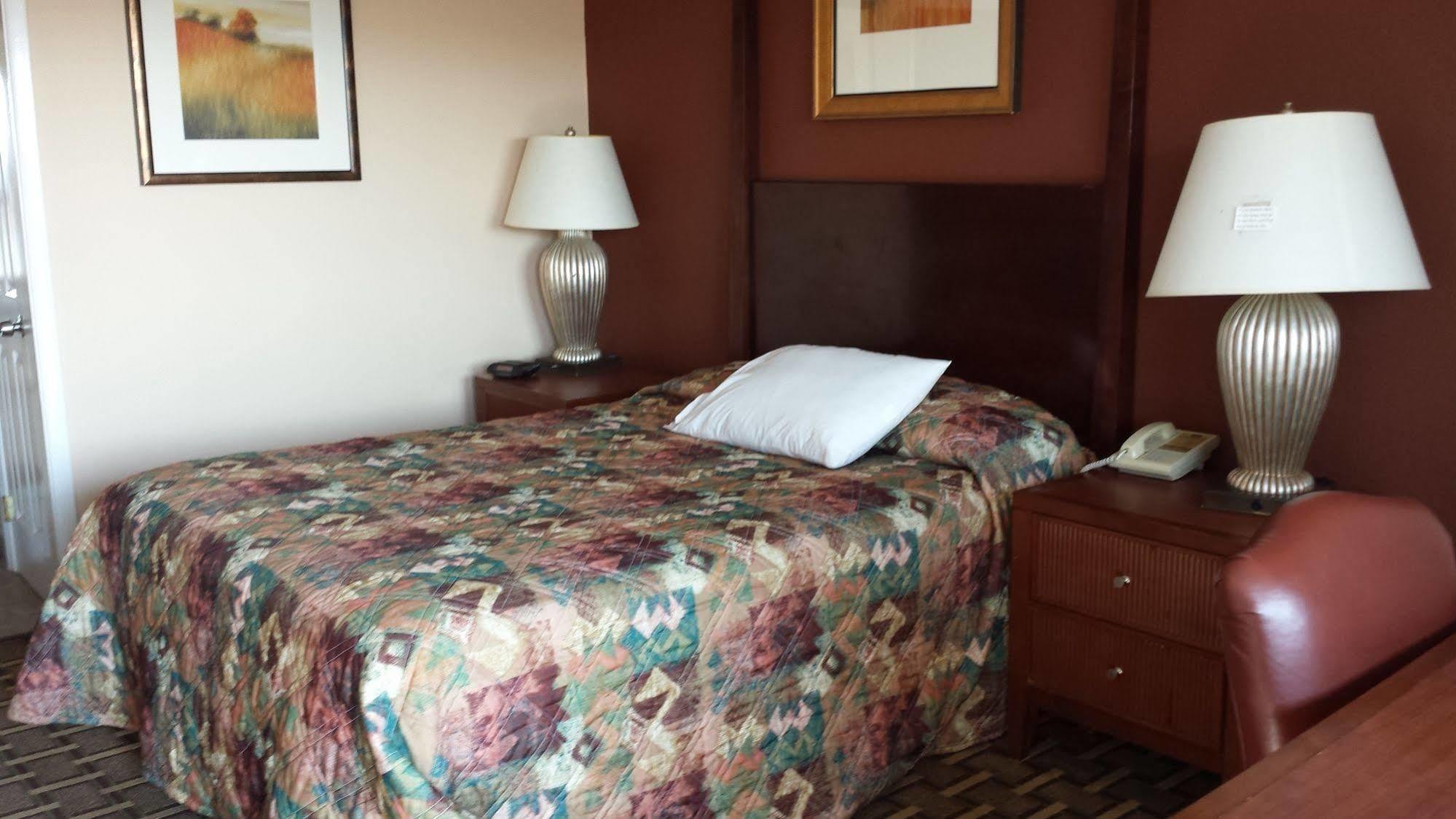 Executive Inn & Suites Lakeview Luaran gambar